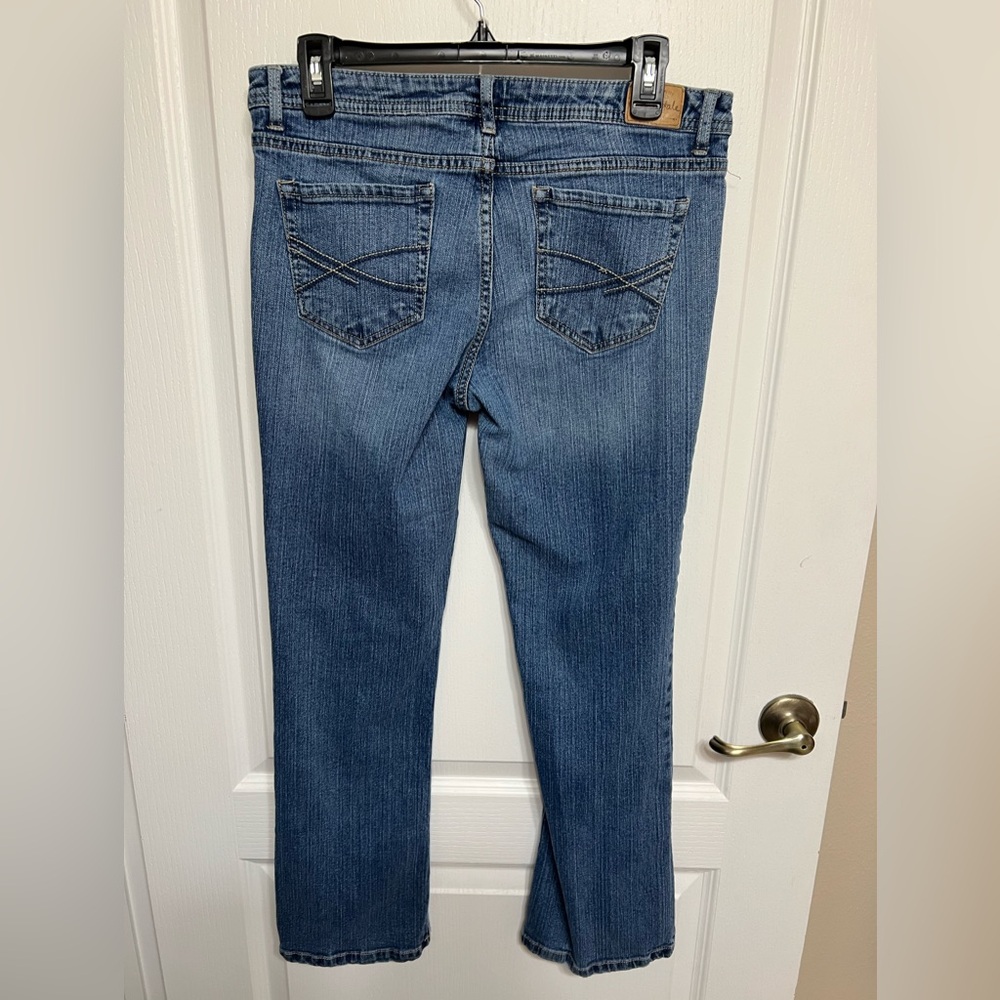 Aeropostale Women's Chelsea Boot Cut Jeans - Picture 3 of 4